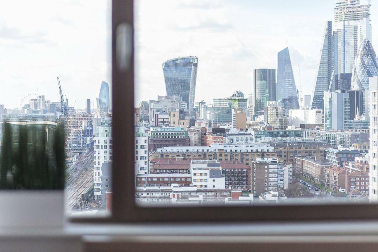 Modern 1 Bedroom Apartment In E1 With Great Views Londres Extérieur photo