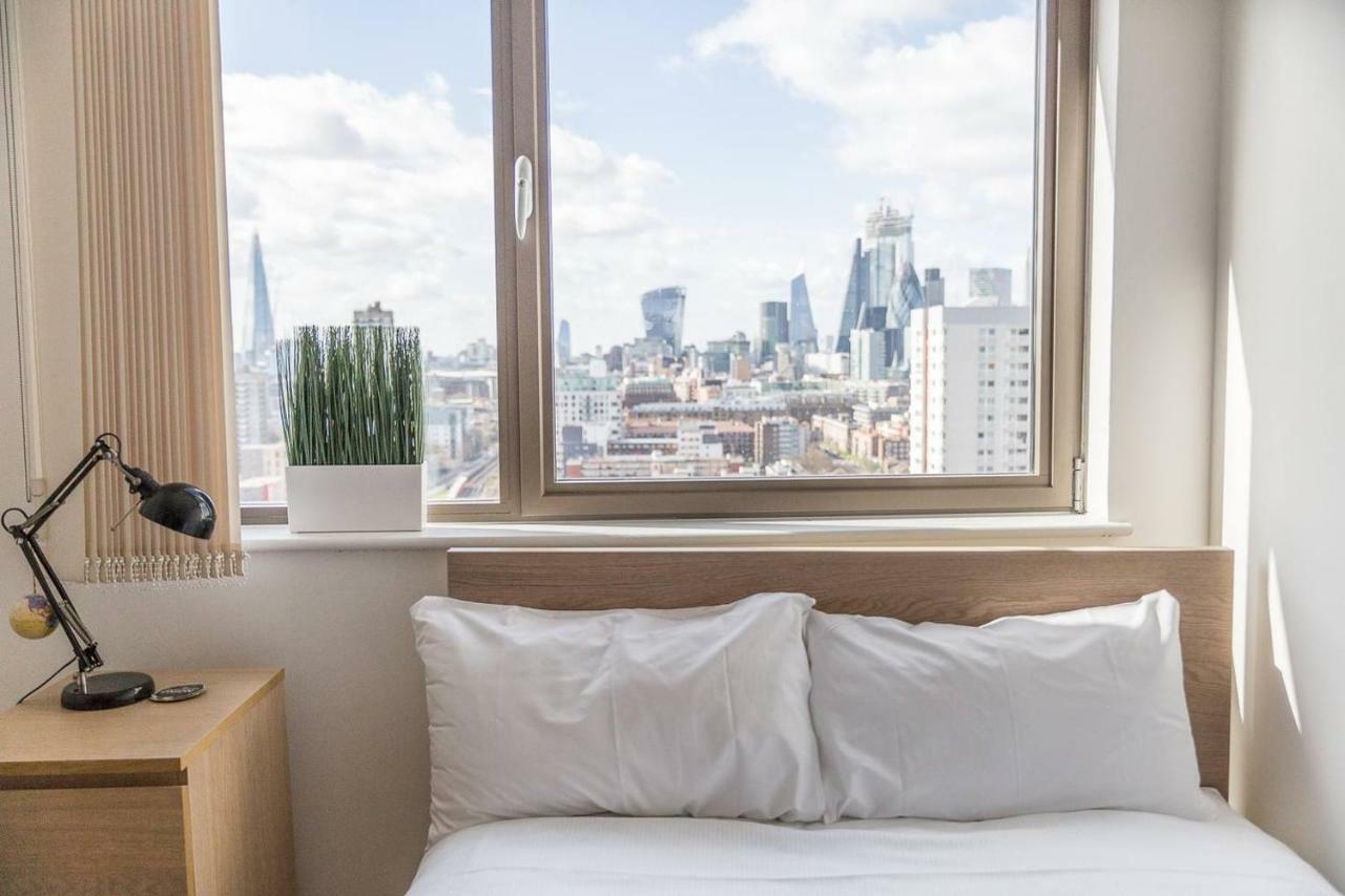 Modern 1 Bedroom Apartment In E1 With Great Views Londres Extérieur photo